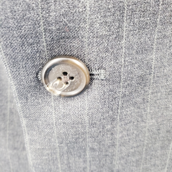 New Ralph Lauren charcoal pinstripe two button blazer 44Long - Picture 11 of 16